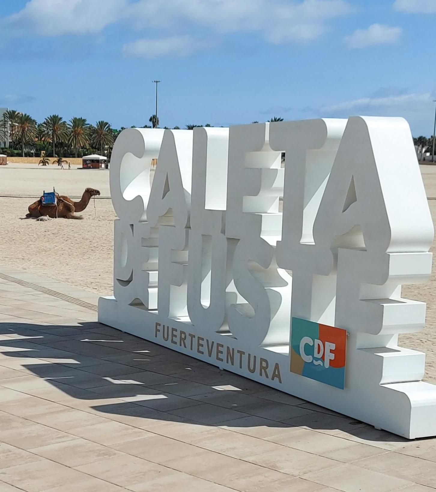 Lovely 2 Bedroom Holiday Apartment In Central Caleta De Fuste Exterior photo